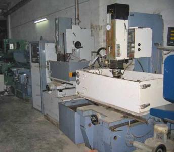 河源市连县倒闭工厂整体拆除 现金结款回收厨具卫具，盘活闲置资产